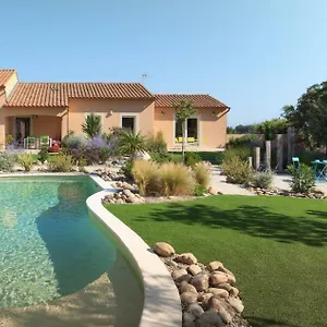 https://martichris.fr-provencehotel.com